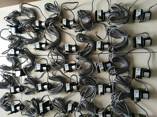 ��ˮλ�Ƃ�������ˮ��ʹ�õĽӾ��Р�r�����