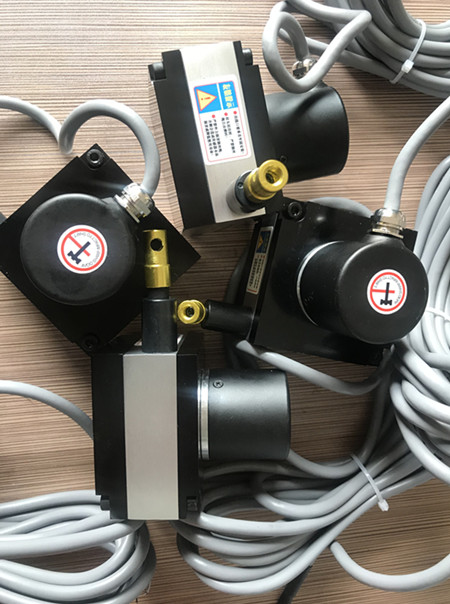 �������-�����������ĽӾ�(xi��n)����